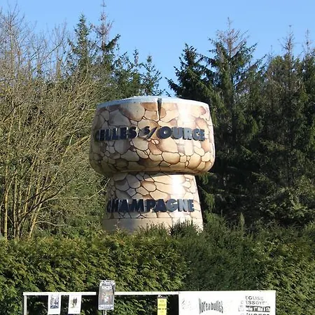 בית נופש Charmante Maison Pierres 1768 Polisy