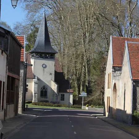 Prázdninový dům Charmante Maison Pierres 1768